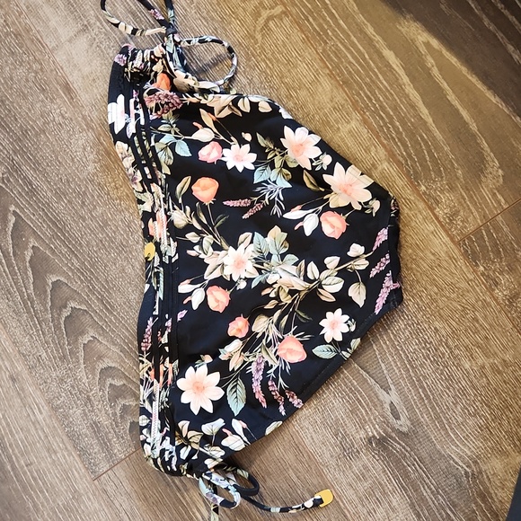 Floral print bikini - Picture 3 of 5